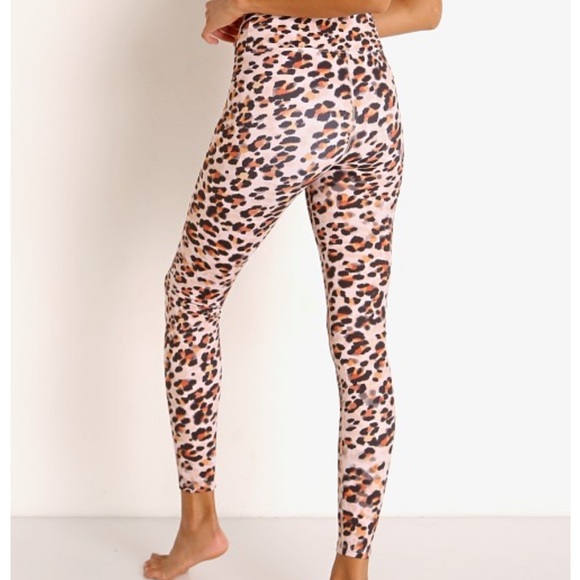 Beach riot piper watercolor leopard leggings - Picture 3 of 6